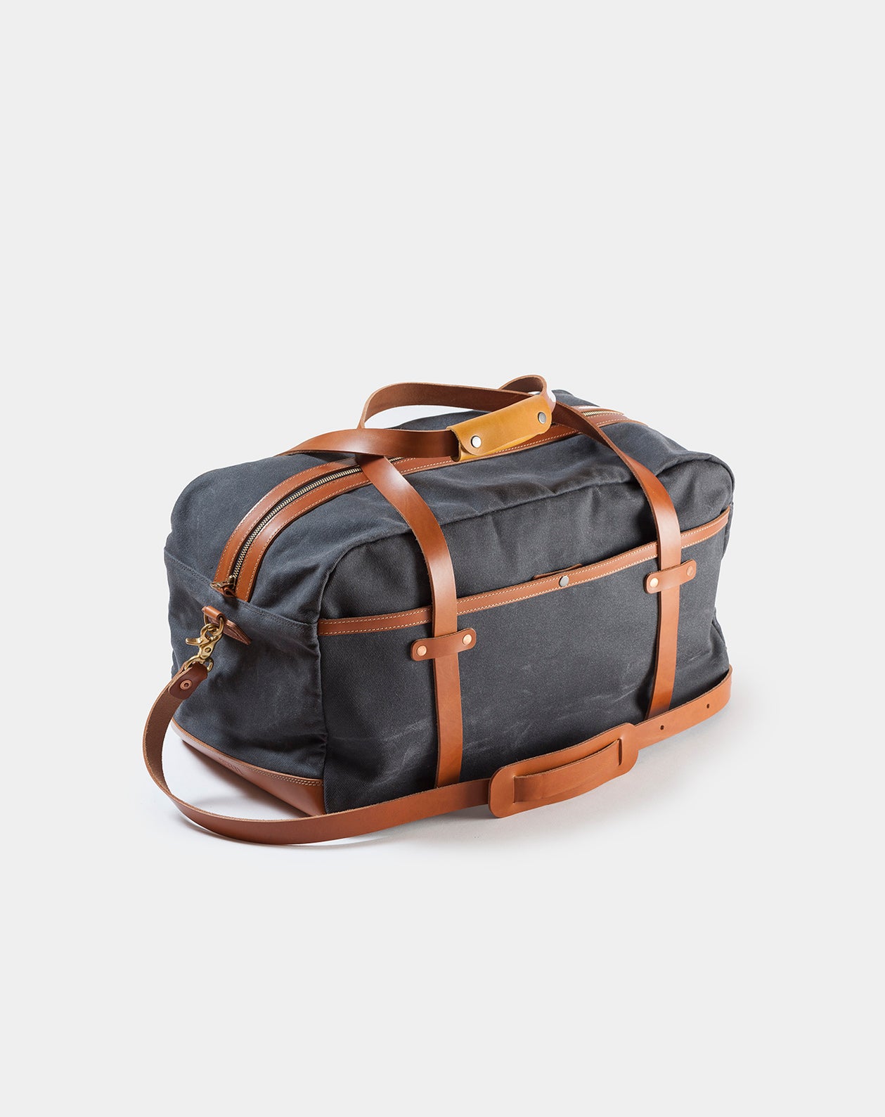 Weekender Travel Bag in Charcoal & Roasted
