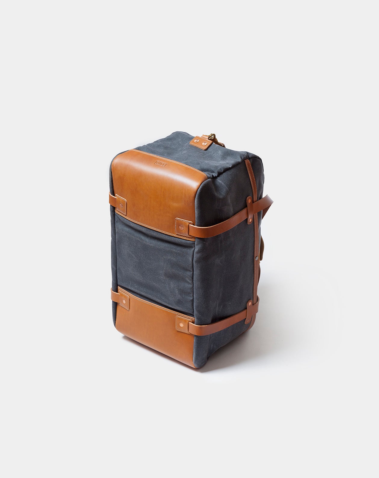 Weekender Travel Bag in Charcoal & Roasted