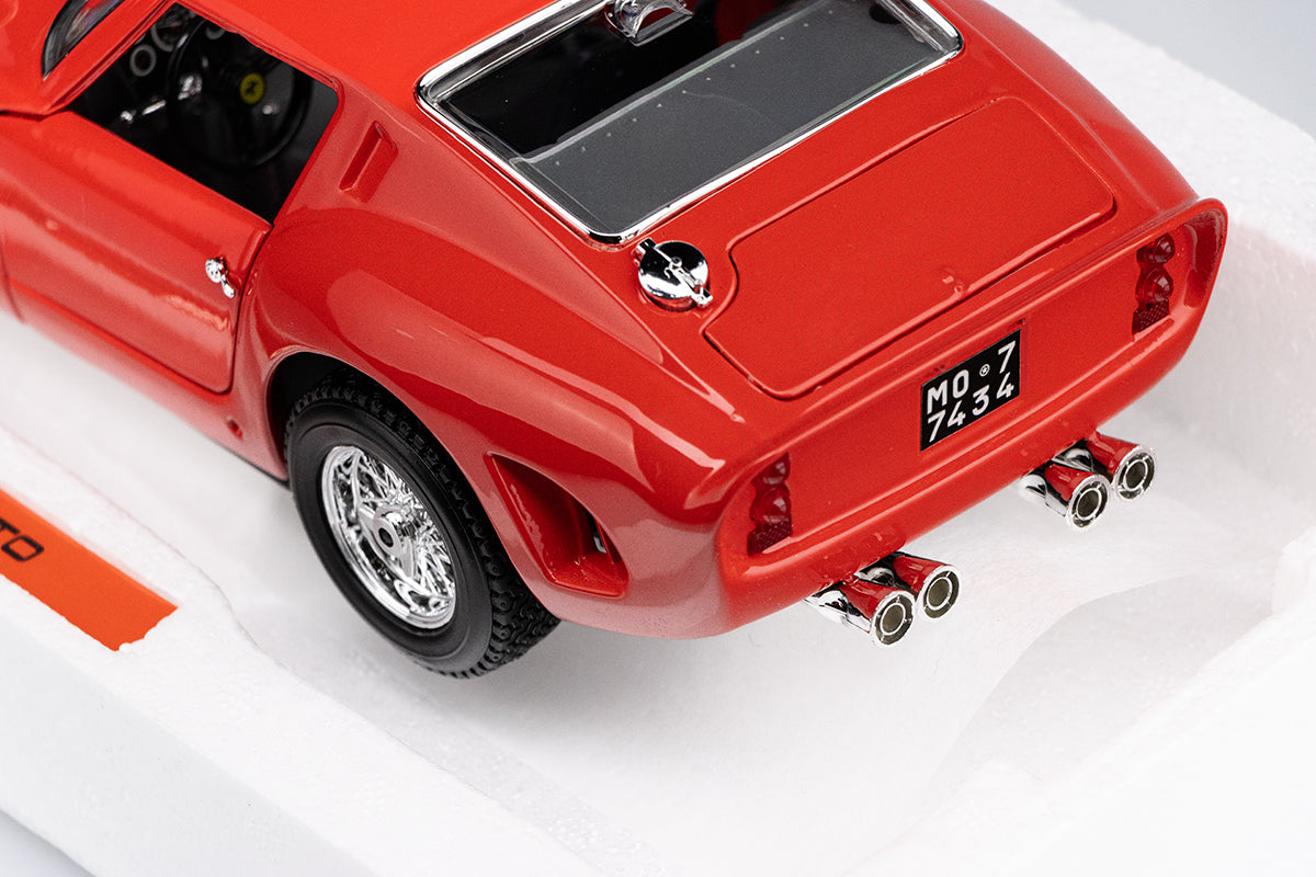 Ferrari 250 GTO 1/18 Scale Model