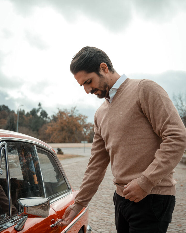 Retro Classic Pullover - Beige
