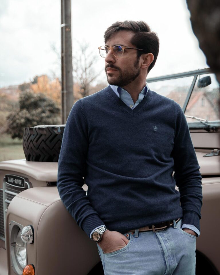 Retro Classic Pullover - Blue