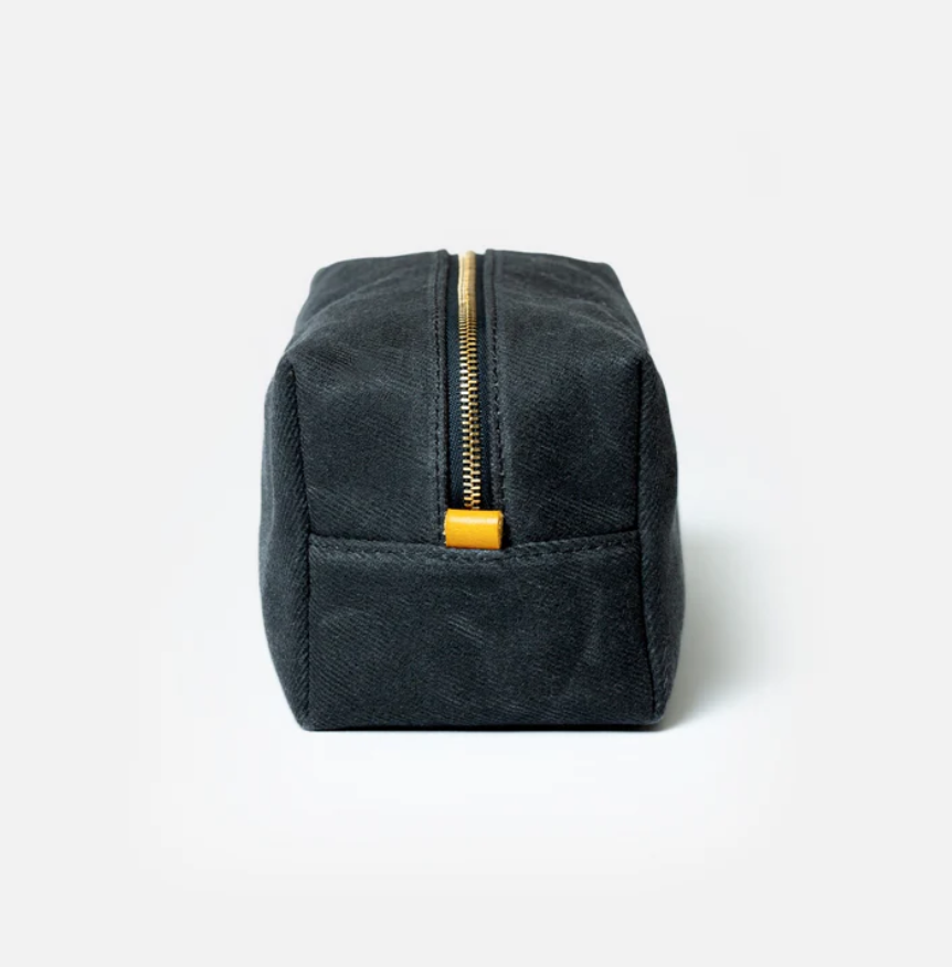 Toiletry Bag Charcoal & Roasted