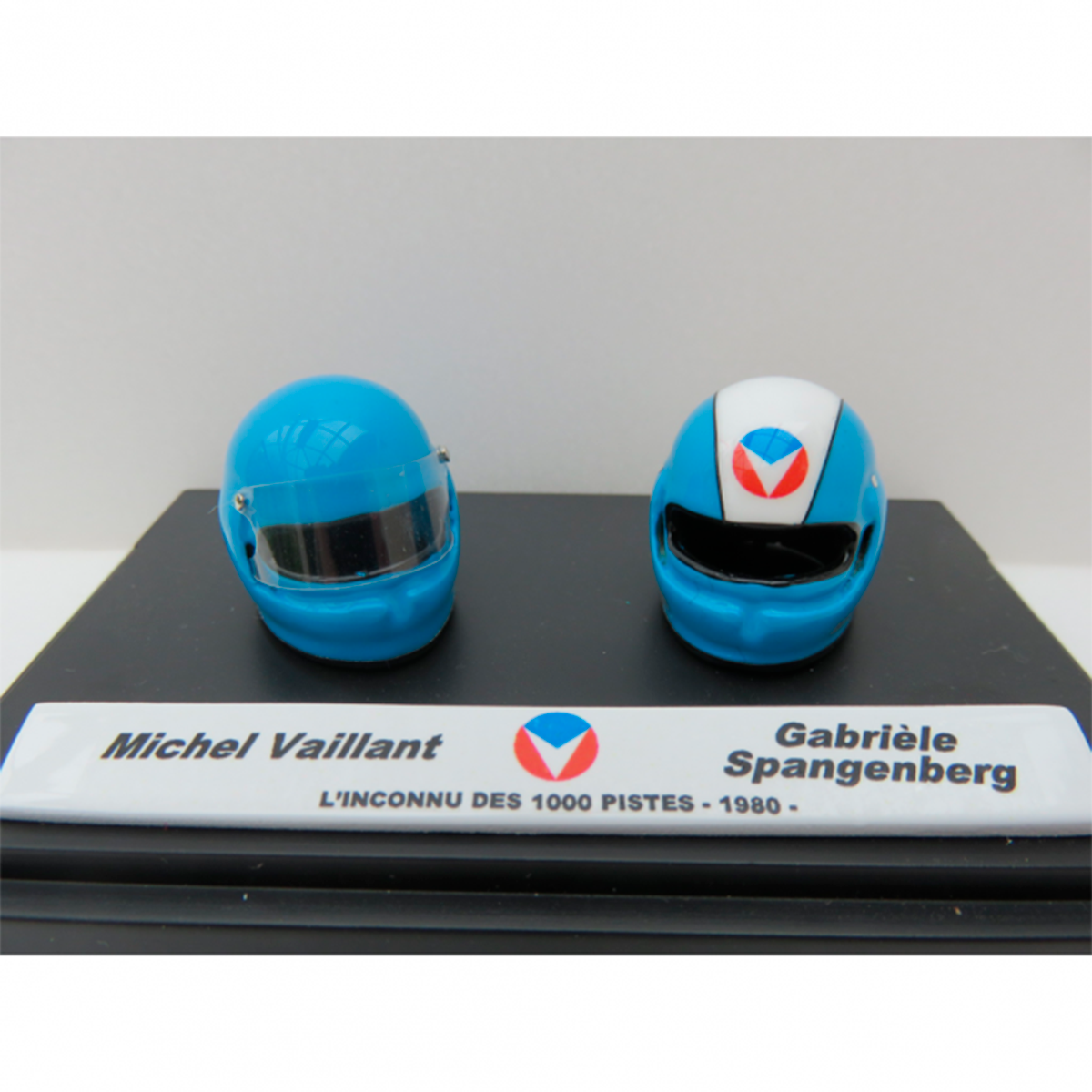 Vaillant and Spangenberg Miniature Helmet